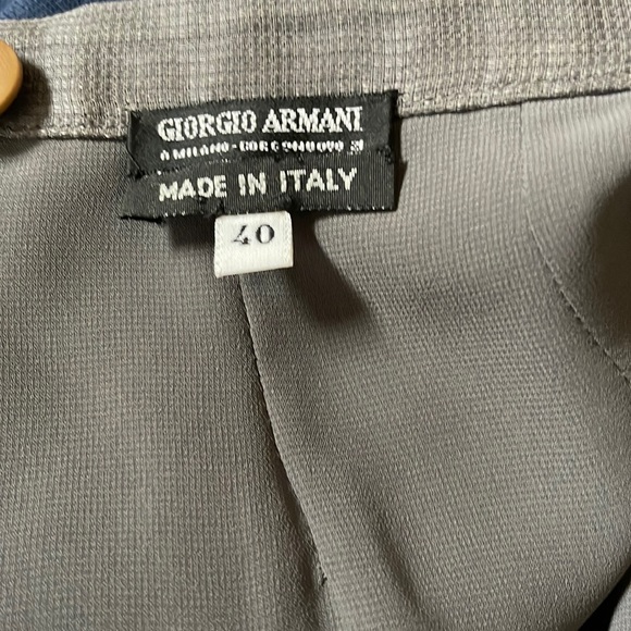 Armani Gray Silk Bias Cut Shorts - Picture 4 of 6